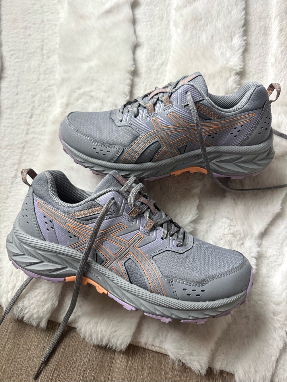 ASICS Women’s GEL-VENTURE 9 Trail Running Shoes Size 8.5